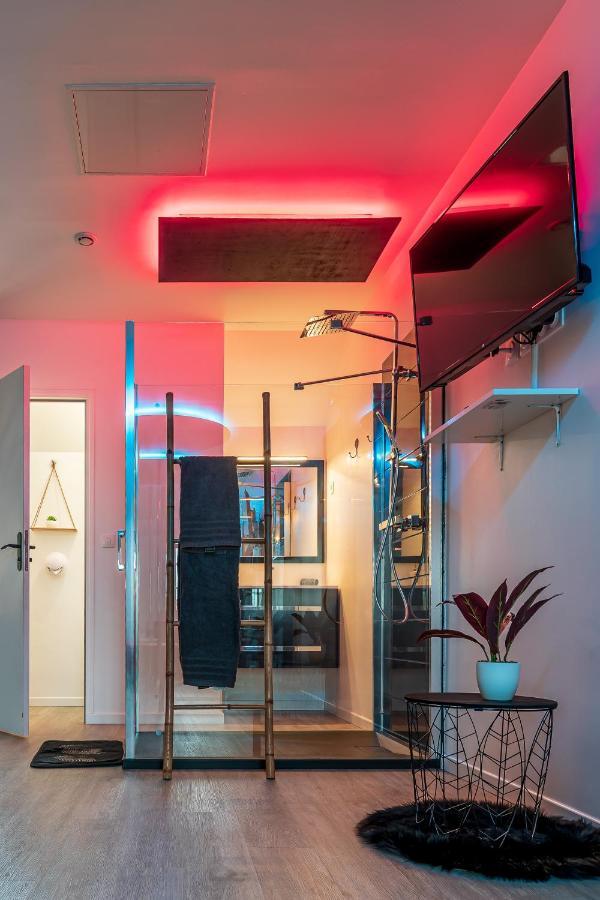 Suite L'Echappee - Maison Romantique - Spa & Sauna Privatif- Pole Dance - Lit Rond Avec Miroir Au Plafond Pezarches Luaran gambar
